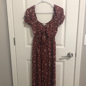 Burgundy/Maroon Floral Jumpsuit (Never worn) Brand: Inspired Hearts Size: Small